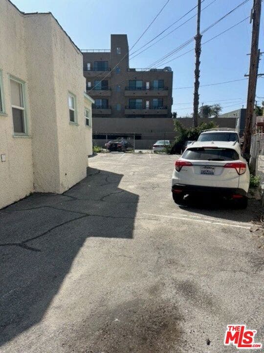 1533 6th Avenue, Los Angeles, CA 90019 1533 6th Avenue, Los Angeles, CA 90019