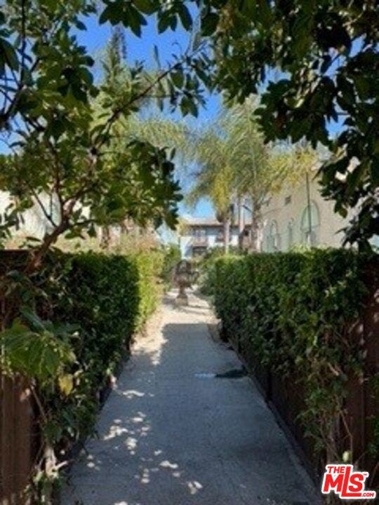 1533 6th Avenue, Los Angeles, CA 90019 1533 6th Avenue, Los Angeles, CA 90019