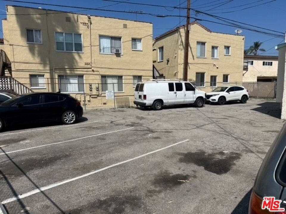 1533 6th Avenue, Los Angeles, CA 90019 1533 6th Avenue, Los Angeles, CA 90019