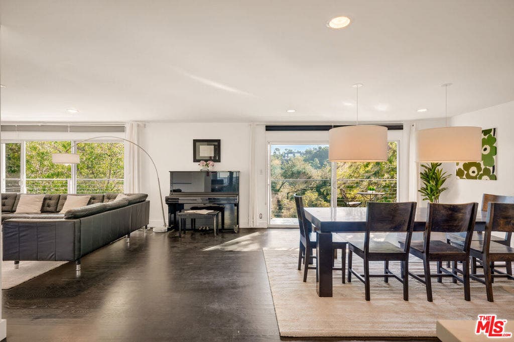 2388 Kimridge Road, Beverly Hills, CA 90210 2388 Kimridge Road, Beverly Hills, CA 90210