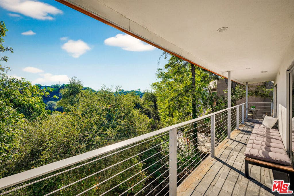 2388 Kimridge Road, Beverly Hills, CA 90210 2388 Kimridge Road, Beverly Hills, CA 90210
