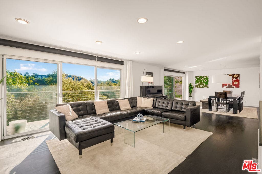 2388 Kimridge Road, Beverly Hills, CA 90210 2388 Kimridge Road, Beverly Hills, CA 90210