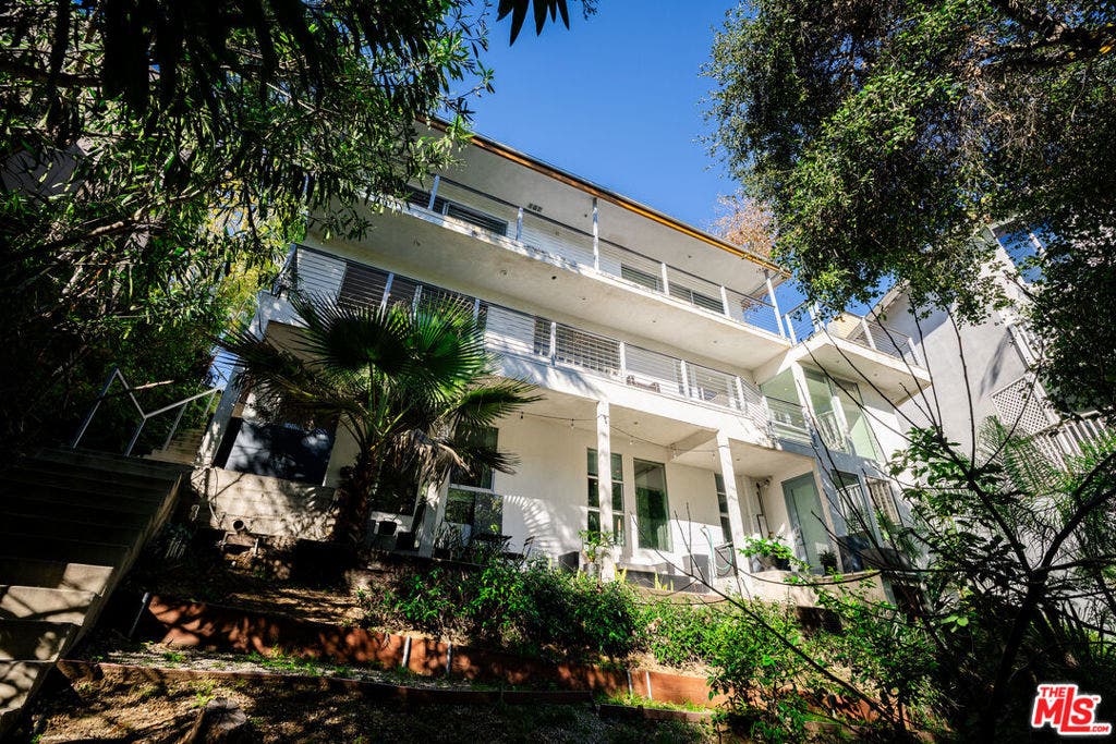 2388 Kimridge Road, Beverly Hills, CA 90210 2388 Kimridge Road, Beverly Hills, CA 90210