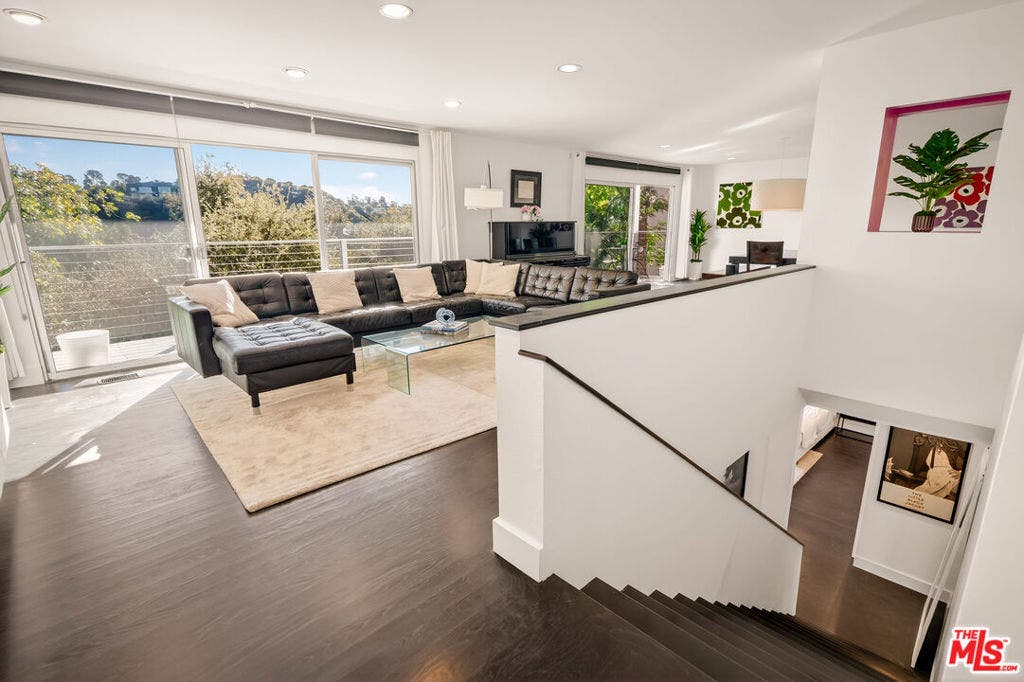 2388 Kimridge Road, Beverly Hills, CA 90210 2388 Kimridge Road, Beverly Hills, CA 90210