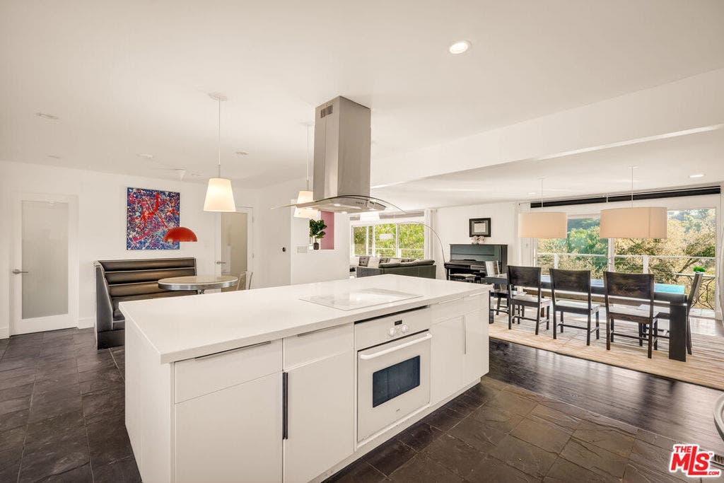 2388 Kimridge Road, Beverly Hills, CA 90210 2388 Kimridge Road, Beverly Hills, CA 90210