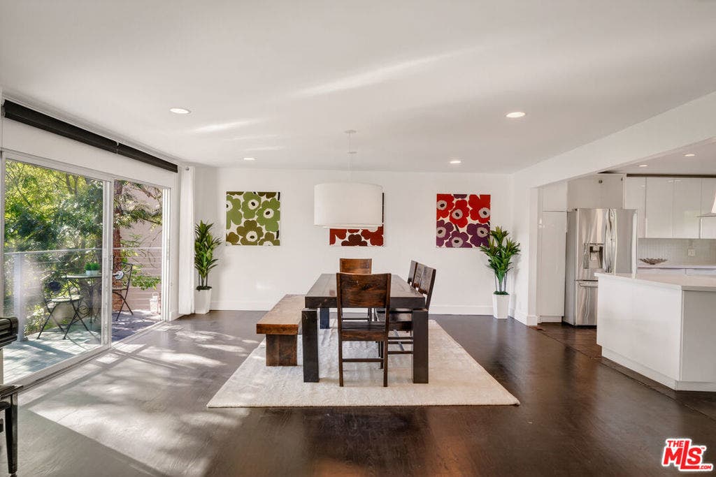 2388 Kimridge Road, Beverly Hills, CA 90210 2388 Kimridge Road, Beverly Hills, CA 90210