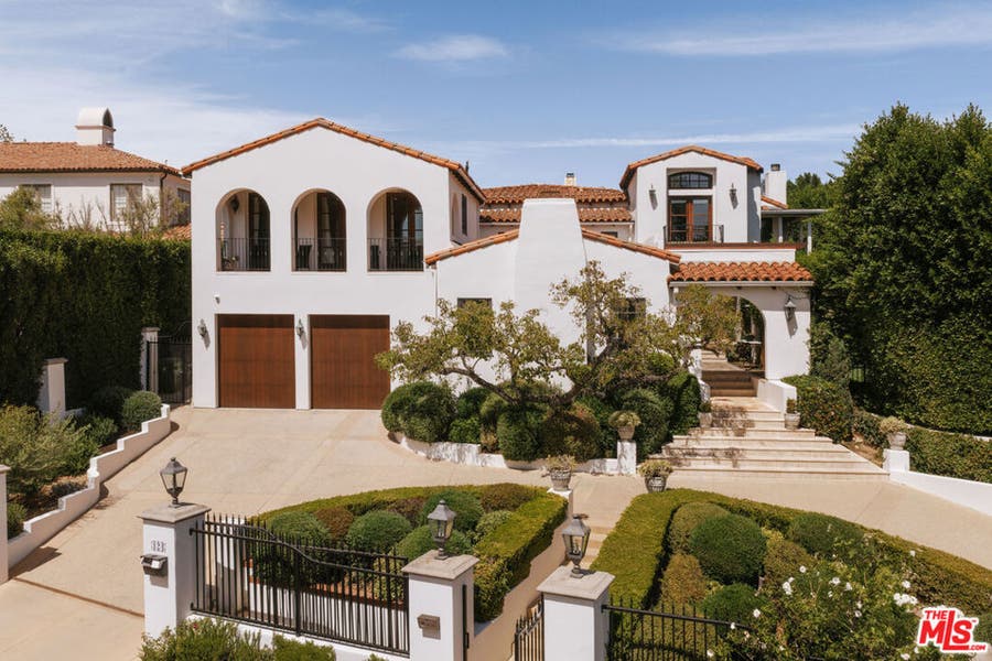 Property photo for 124 N Woodburn Drive, Los Angeles, CA