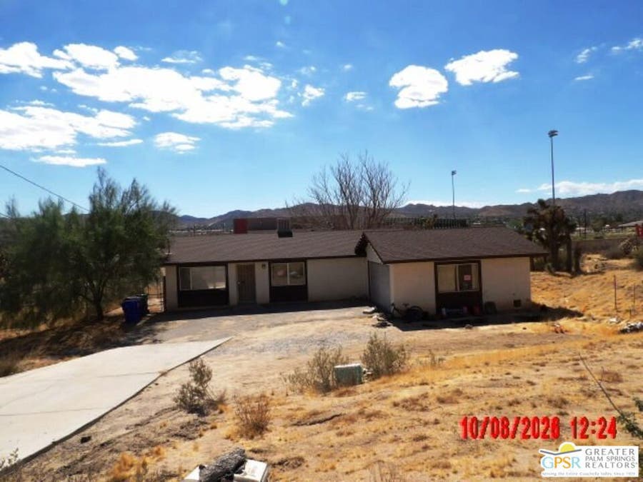 Property photo for 56613 Sunnyslope Drive, Yucca Valley, CA