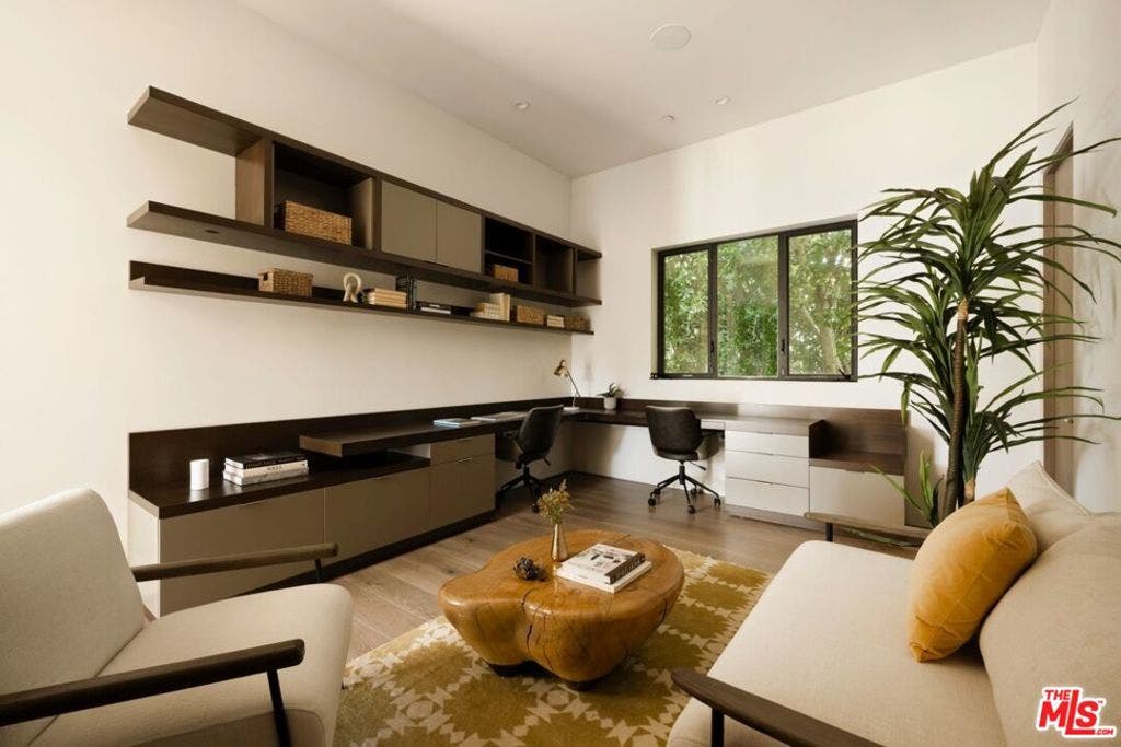 844 N Harper Avenue, Los Angeles, CA 90046 844 N Harper Avenue, Los Angeles, CA 90046
