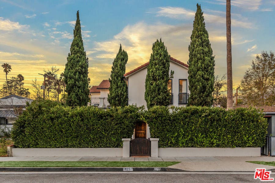 Property photo for 725 Oxford Avenue, Marina Del Rey, CA