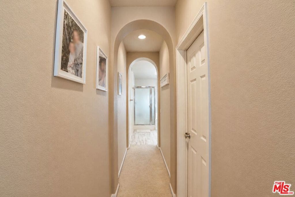 28611 Placerview Trail, Santa Clarita, CA 91390 28611 Placerview Trail, Santa Clarita, CA 91390