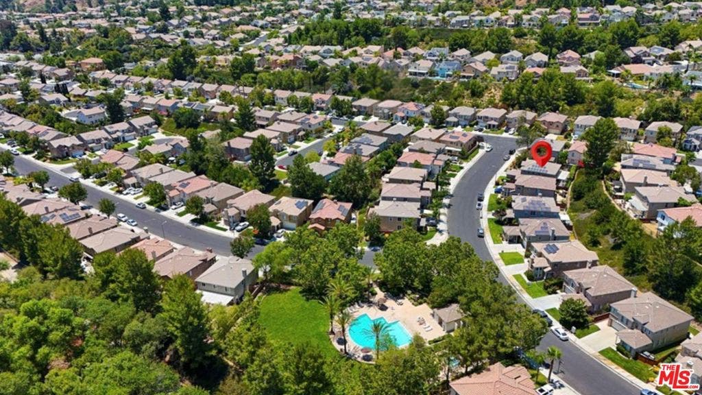 28611 Placerview Trail, Santa Clarita, CA 91390 28611 Placerview Trail, Santa Clarita, CA 91390