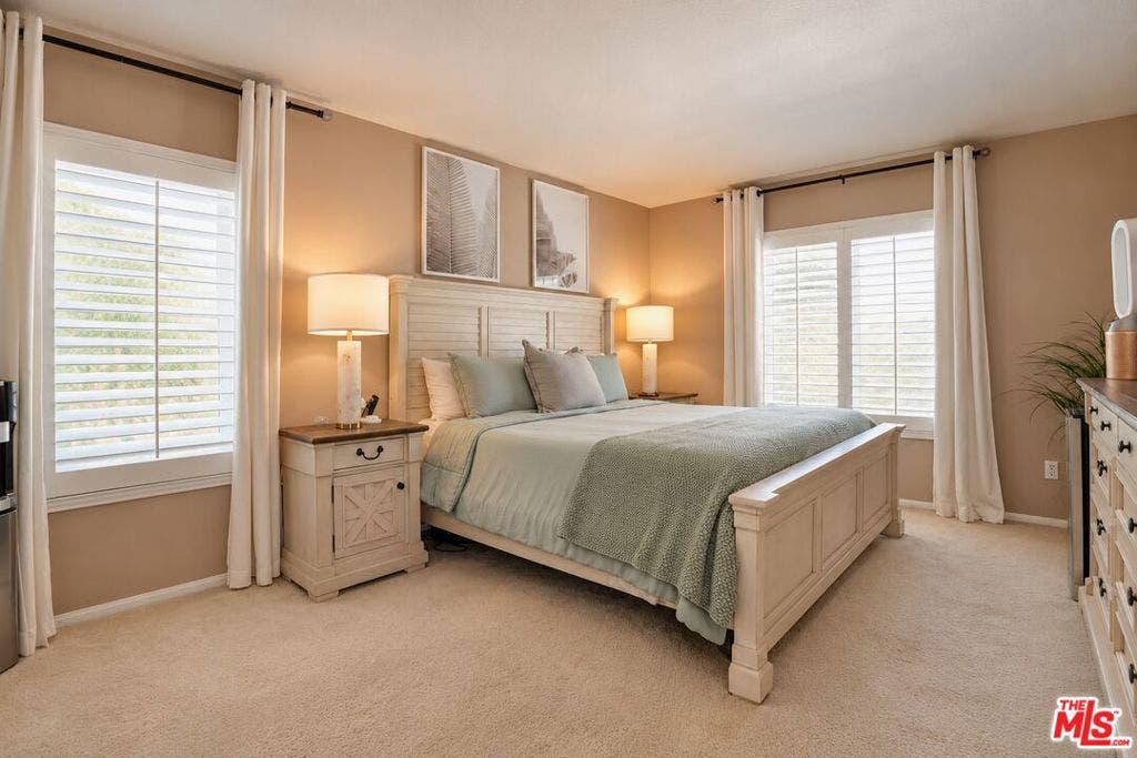 28611 Placerview Trail, Santa Clarita, CA 91390 28611 Placerview Trail, Santa Clarita, CA 91390