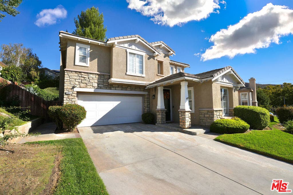 28611 Placerview Trail, Santa Clarita, CA 91390 28611 Placerview Trail, Santa Clarita, CA 91390