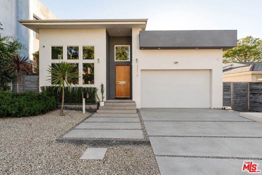 3279 Midvale Avenue, Los Angeles, CA 90034 3279 Midvale Avenue, Los Angeles, CA 90034
