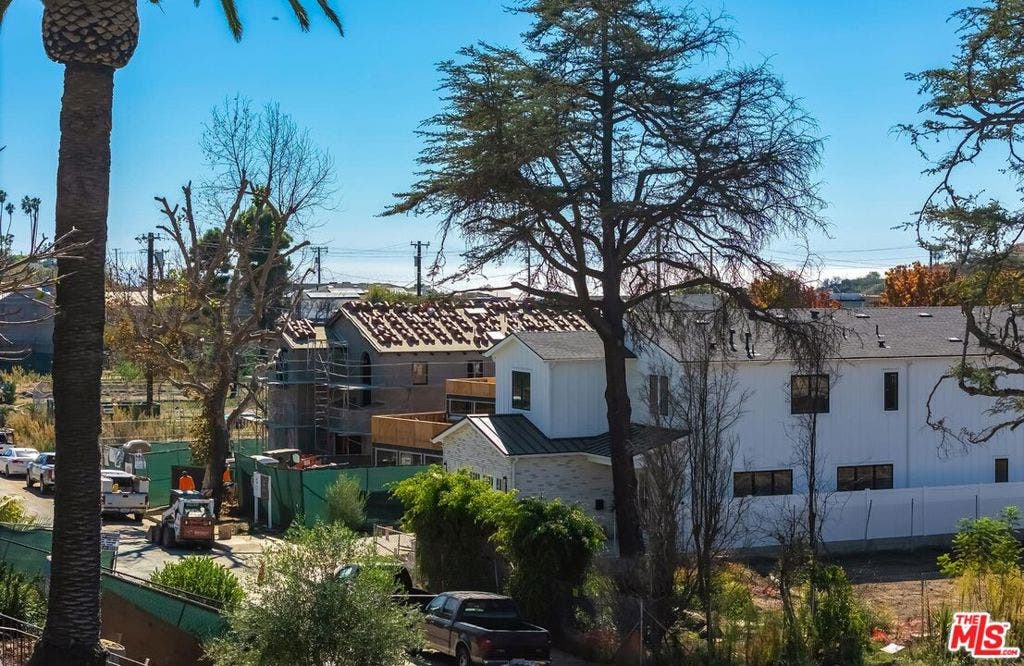740 Haverford Avenue, Pacific Palisades, CA 90272 View from approx 1st level