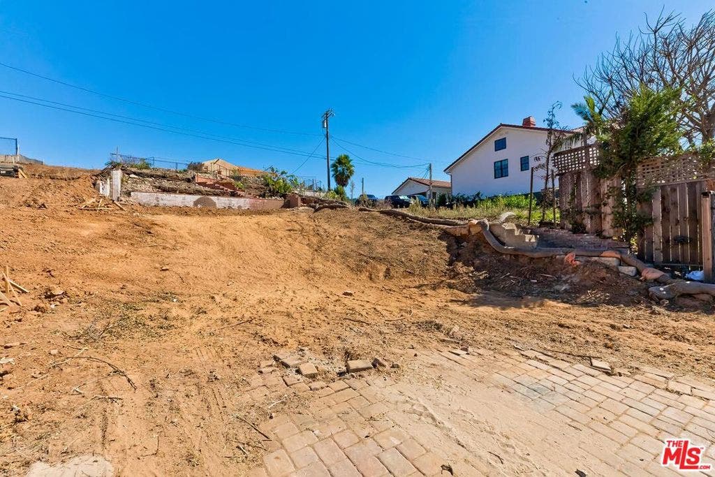 740 Haverford Avenue, Pacific Palisades, CA 90272 740 Haverford Avenue, Pacific Palisades, CA 90272