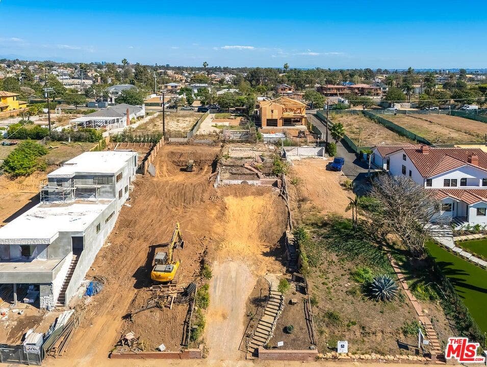 740 Haverford Avenue, Pacific Palisades, CA 90272 740 Haverford Avenue, Pacific Palisades, CA 90272