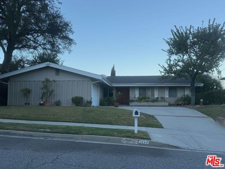 Property photo for 22345 De Kalb Drive, Calabasas, CA