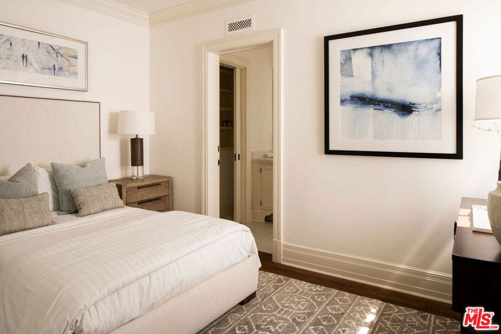 10343 Valley Spring Lane, Toluca Lake, CA 91602 10343 Valley Spring Lane, Toluca Lake, CA 91602