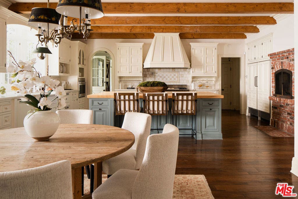 10343 Valley Spring Lane, Toluca Lake, CA 91602 10343 Valley Spring Lane, Toluca Lake, CA 91602
