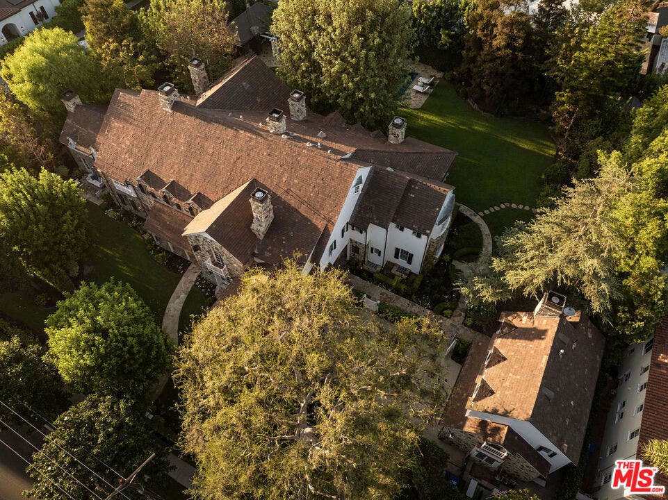 10343 Valley Spring Lane, Toluca Lake, CA 91602 10343 Valley Spring Lane, Toluca Lake, CA 91602