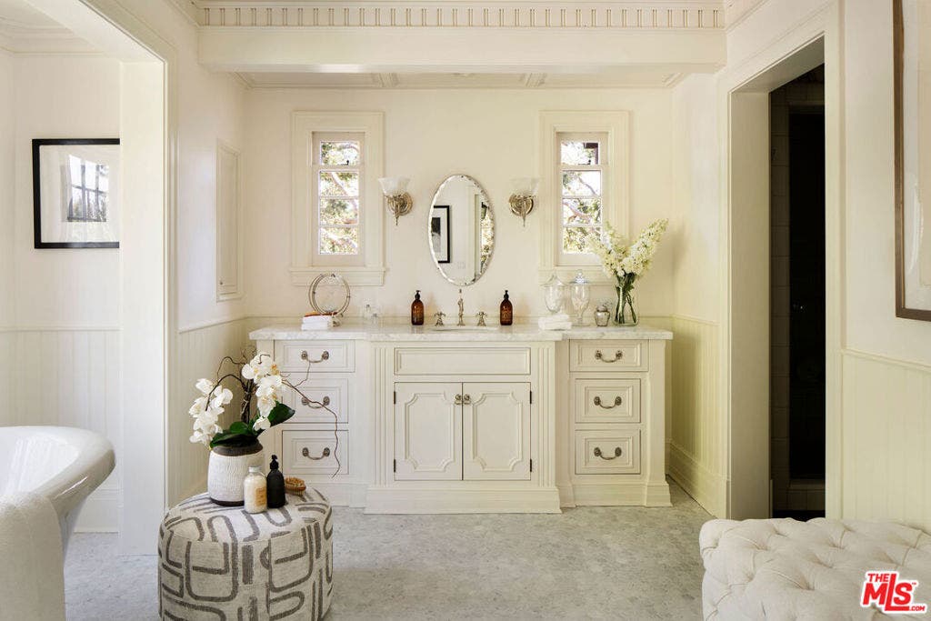 10343 Valley Spring Lane, Toluca Lake, CA 91602 10343 Valley Spring Lane, Toluca Lake, CA 91602