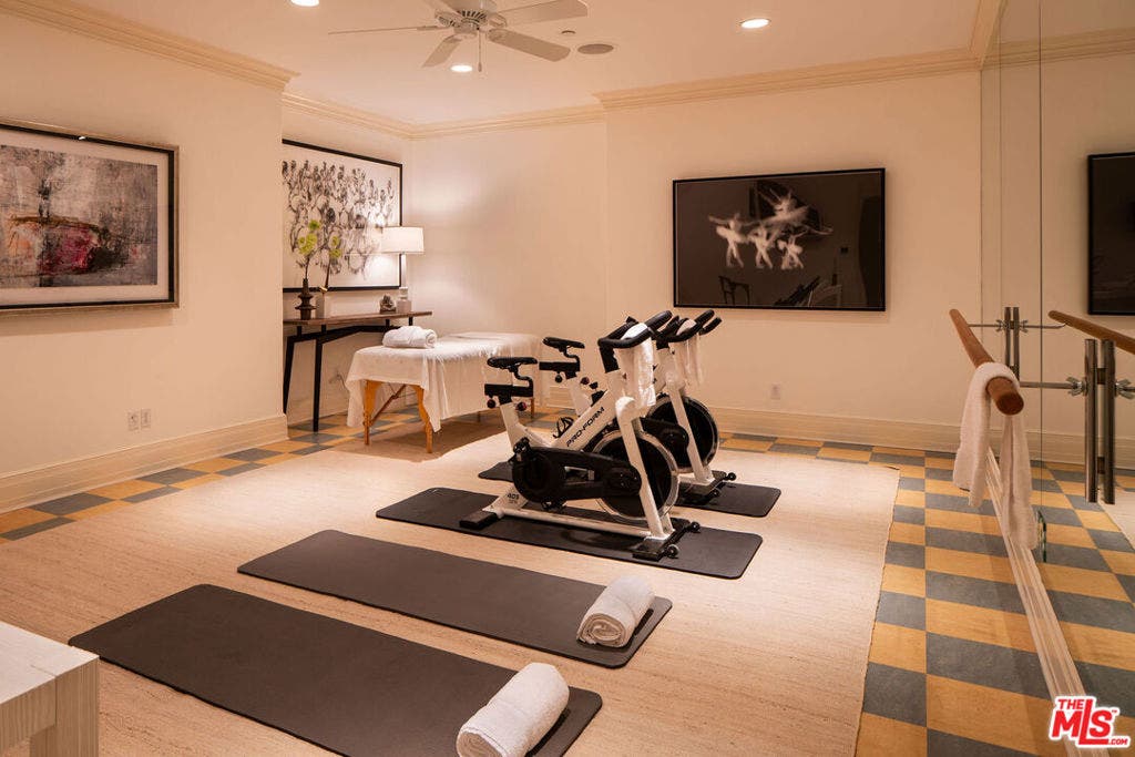 10343 Valley Spring Lane, Toluca Lake, CA 91602 10343 Valley Spring Lane, Toluca Lake, CA 91602