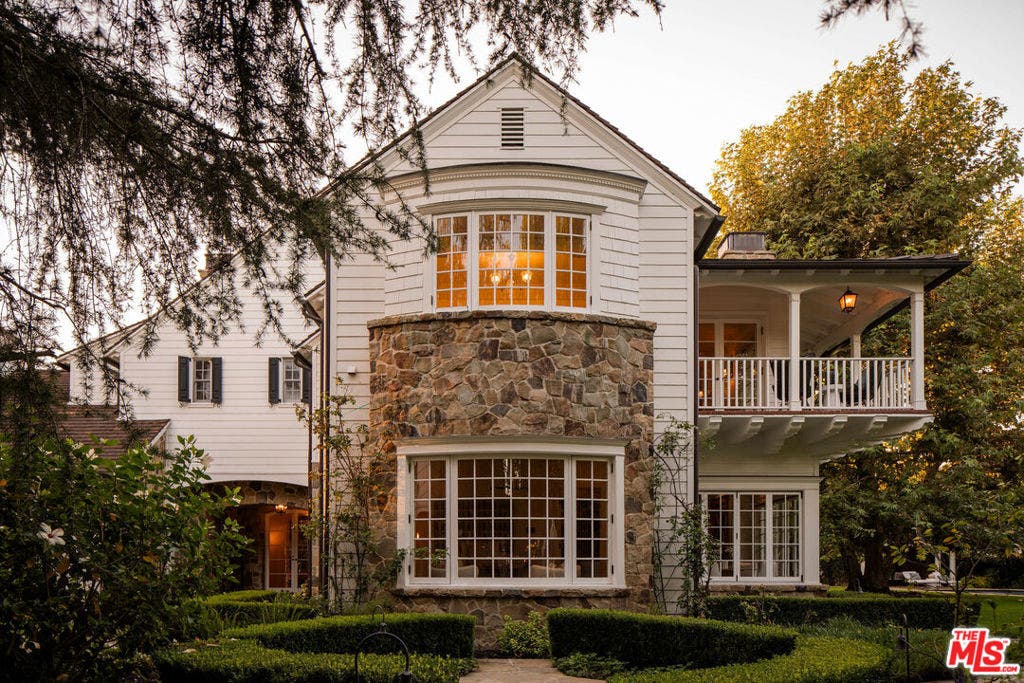 10343 Valley Spring Lane, Toluca Lake, CA 91602 10343 Valley Spring Lane, Toluca Lake, CA 91602