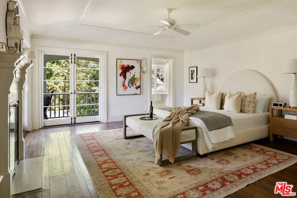 10343 Valley Spring Lane, Toluca Lake, CA 91602 10343 Valley Spring Lane, Toluca Lake, CA 91602