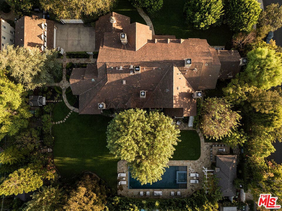 10343 Valley Spring Lane, Toluca Lake, CA 91602 10343 Valley Spring Lane, Toluca Lake, CA 91602