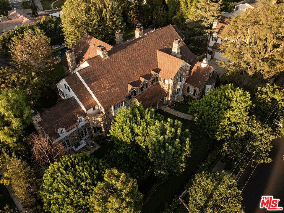 10343 Valley Spring Lane, Toluca Lake, CA 91602 10343 Valley Spring Lane, Toluca Lake, CA 91602