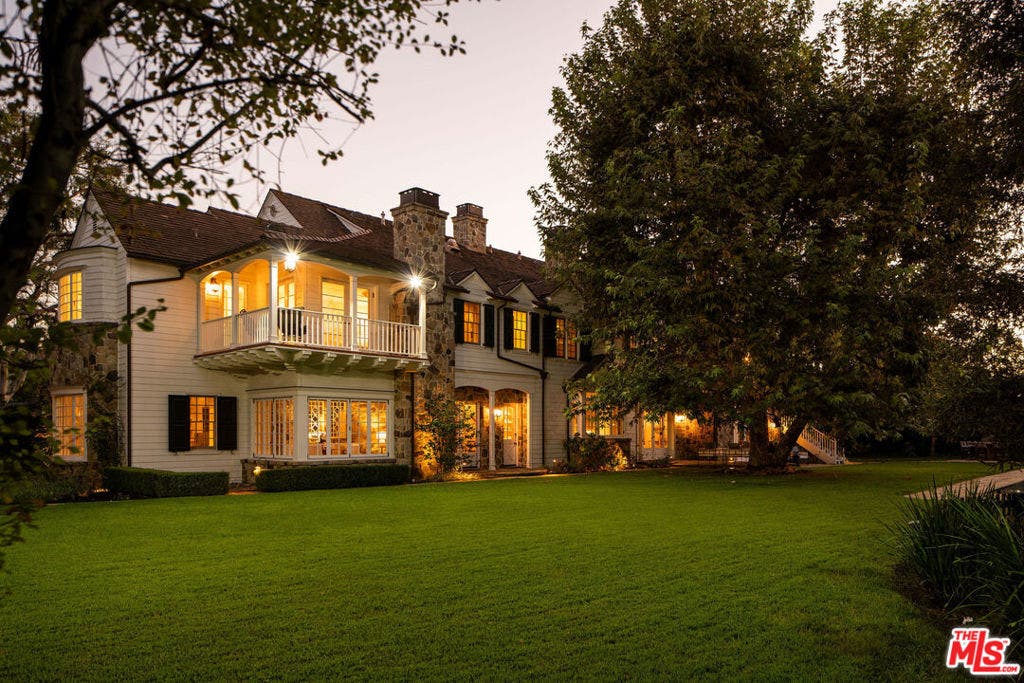 10343 Valley Spring Lane, Toluca Lake, CA 91602 10343 Valley Spring Lane, Toluca Lake, CA 91602