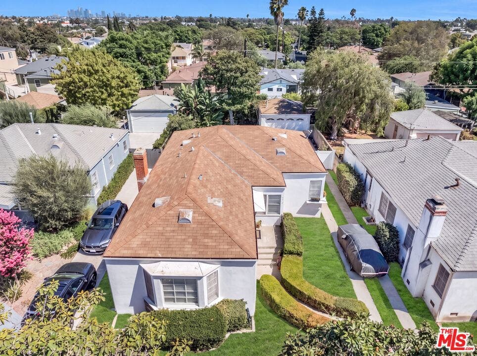 1818 Hi Point Street, Los Angeles, CA 90035 1818 Hi Point Street, Los Angeles, CA 90035