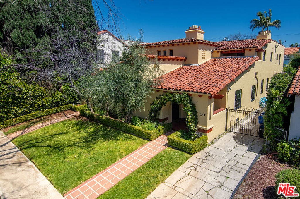144 S Mansfield Avenue, Los Angeles, CA 90036 144 S Mansfield Avenue, Los Angeles, CA 90036