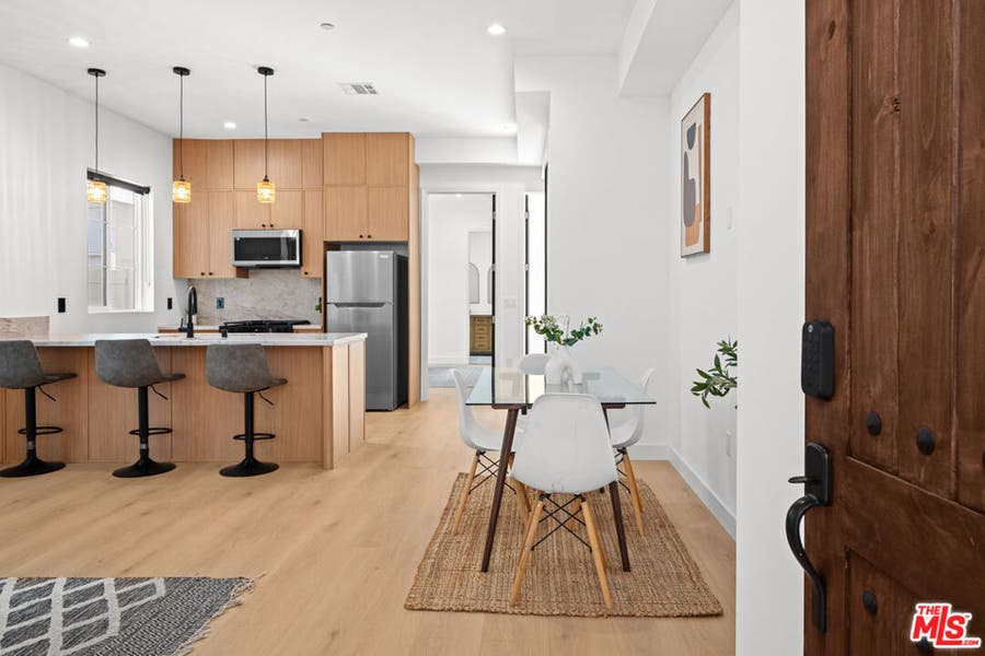 Property photo for 906 S Shenandoah, #3/4, Los Angeles, CA