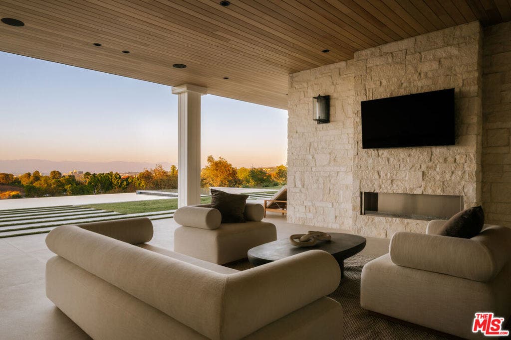 5340 Whitman Road, Hidden Hills, CA 91302 5340 Whitman Road, Hidden Hills, CA 91302
