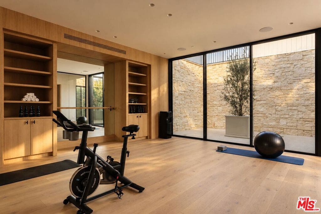 5340 Whitman Road, Hidden Hills, CA 91302 5340 Whitman Road, Hidden Hills, CA 91302