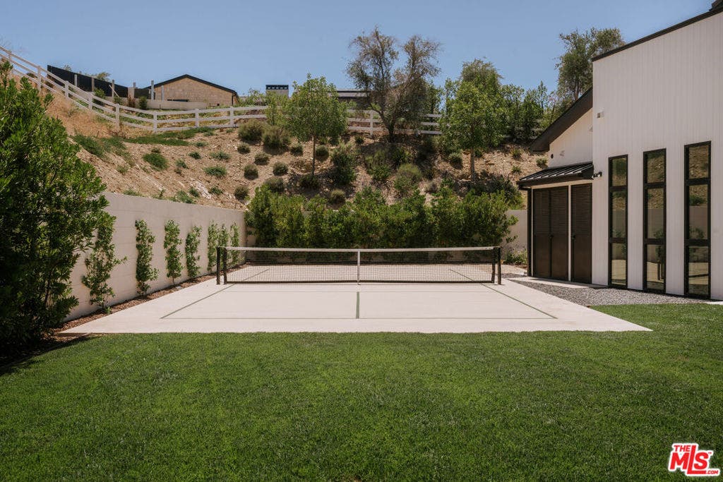 5340 Whitman Road, Hidden Hills, CA 91302 5340 Whitman Road, Hidden Hills, CA 91302