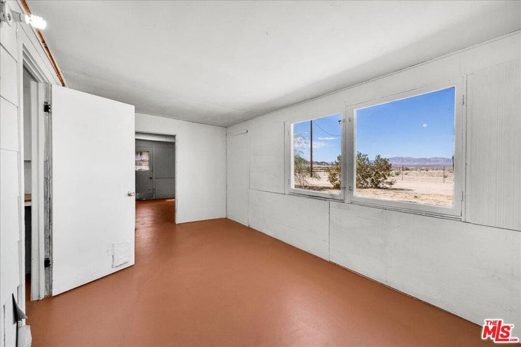 3229 Blower Road, Twentynine Palms, CA 92277 3229 Blower Road, Twentynine Palms, CA 92277