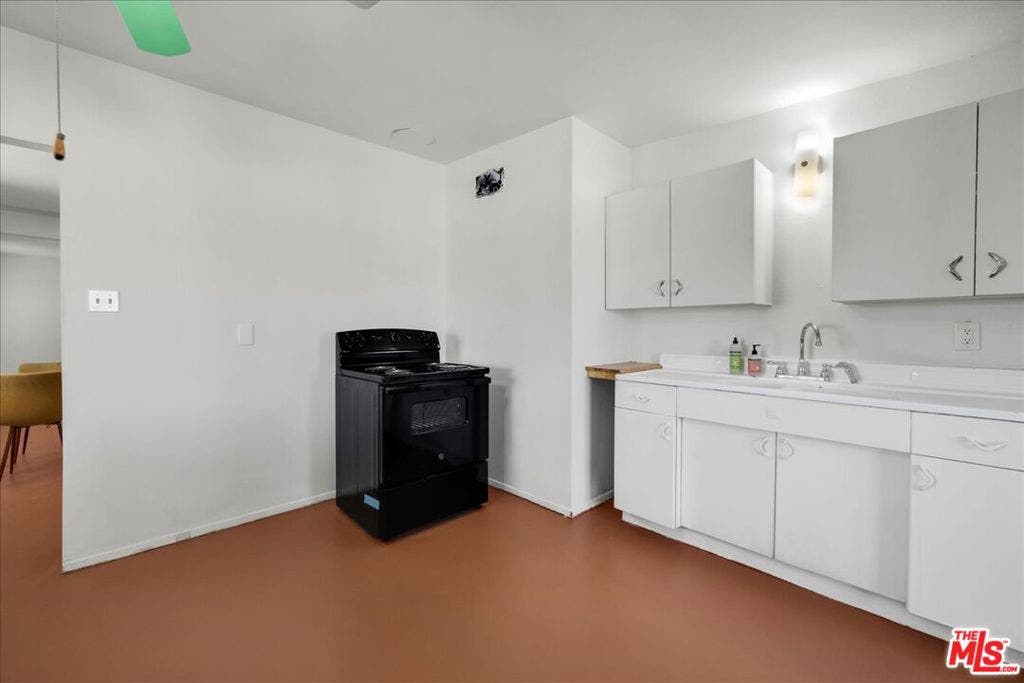 3229 Blower Road, Twentynine Palms, CA 92277 3229 Blower Road, Twentynine Palms, CA 92277