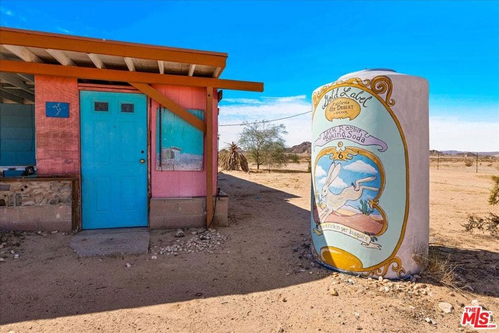 3229 Blower Road, Twentynine Palms, CA 92277 3229 Blower Road, Twentynine Palms, CA 92277