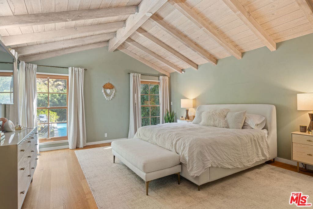 1853 Nichols Canyon Road, Los Angeles, CA 90046 1853 Nichols Canyon Road, Los Angeles, CA 90046