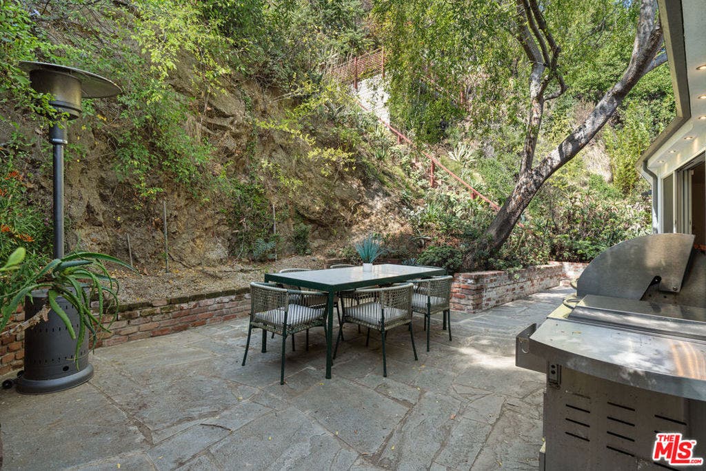 1853 Nichols Canyon Road, Los Angeles, CA 90046 1853 Nichols Canyon Road, Los Angeles, CA 90046