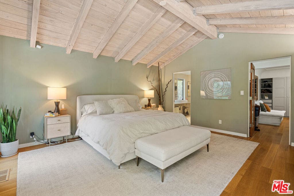 1853 Nichols Canyon Road, Los Angeles, CA 90046 1853 Nichols Canyon Road, Los Angeles, CA 90046