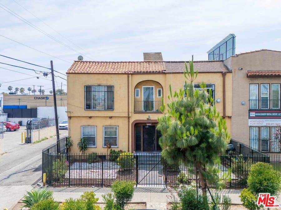 Property photo for 1014 W 57th Street, Los Angeles, CA