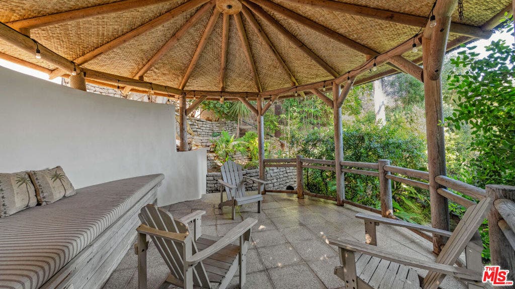 27960 Sea Lane Drive, Malibu, CA 90265