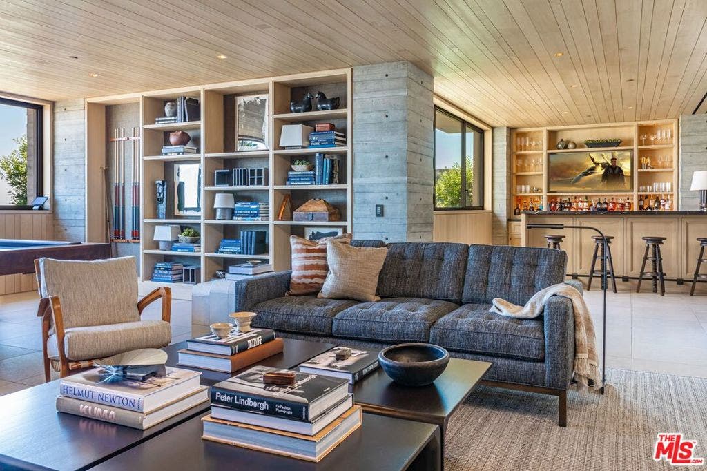 7661 Curson Terrace, Los Angeles, CA 90046 7661 Curson Terrace, Los Angeles, CA 90046