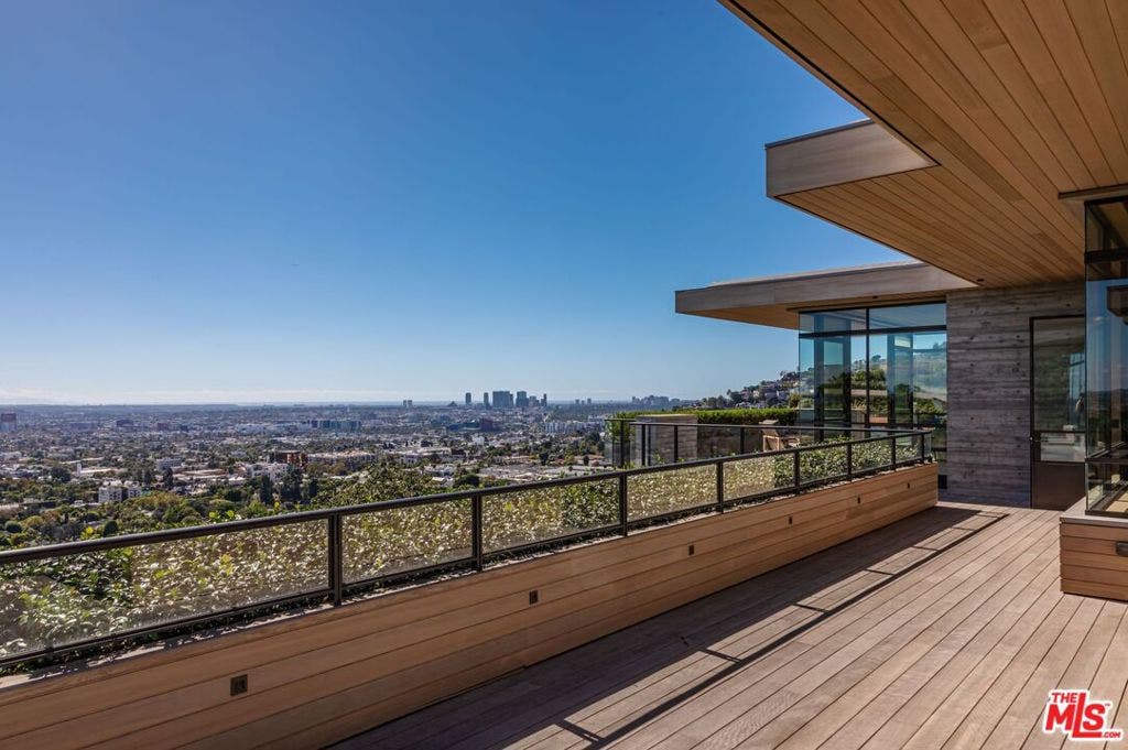 7661 Curson Terrace, Los Angeles, CA 90046 7661 Curson Terrace, Los Angeles, CA 90046