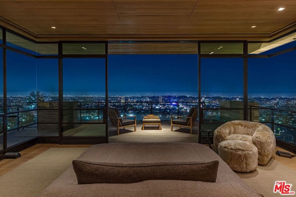 7661 Curson Terrace, Los Angeles, CA 90046 7661 Curson Terrace, Los Angeles, CA 90046